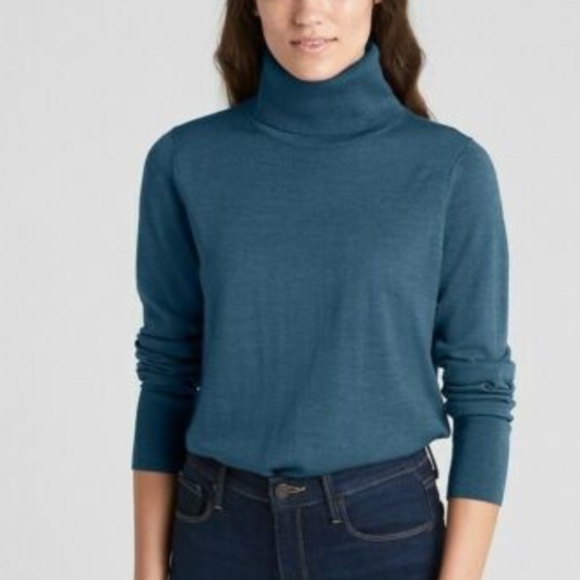 GAP Merino Wool Turtleneck Sweater Bundle - Picture 3 of 6
